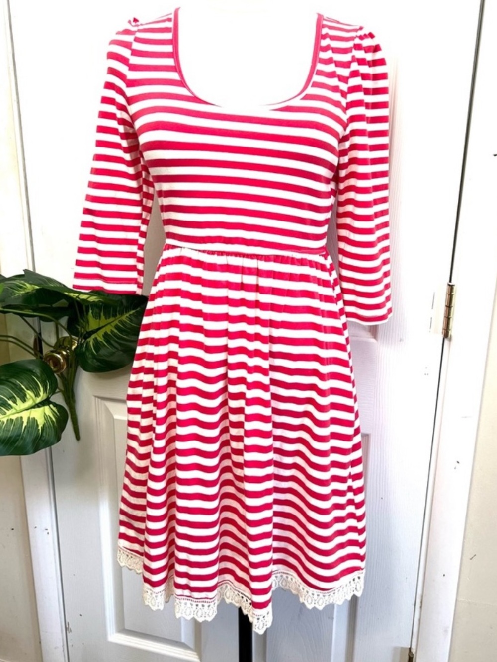 Hayden Los Angeles Cotton Red Striped Lace Hem Detail Dress Size Small New